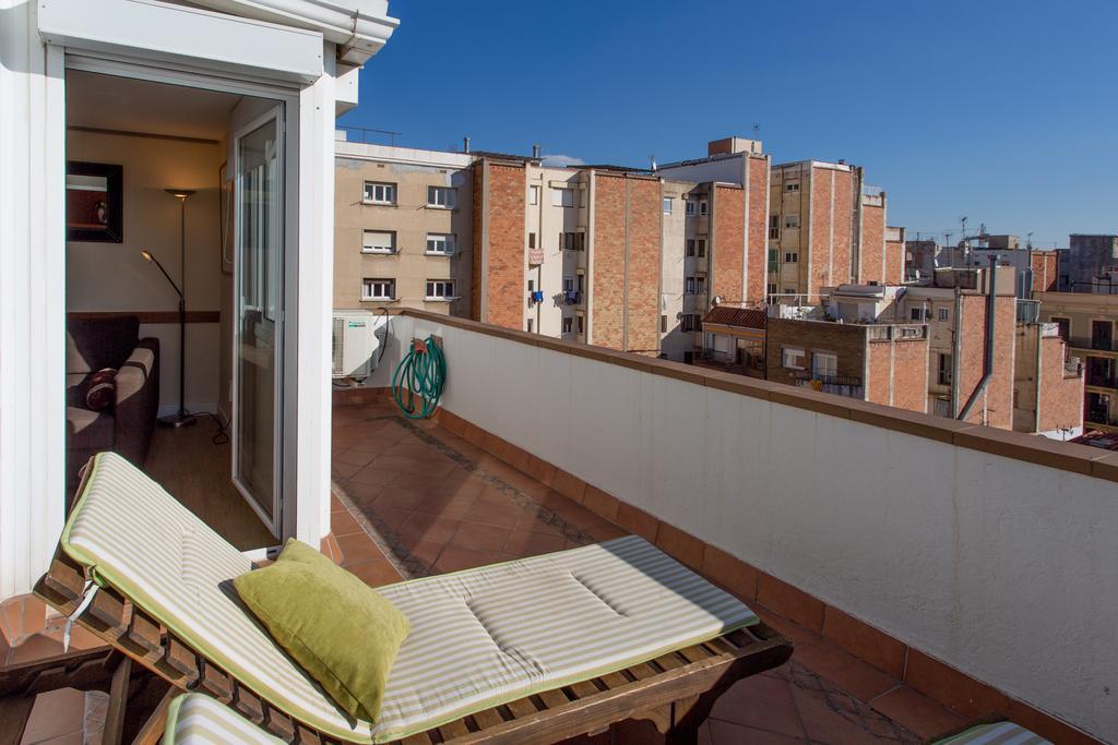 Gaudi Views Barcelone
